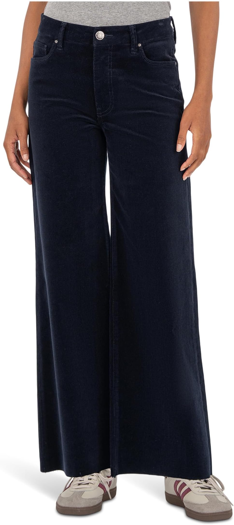 Джинсы KUT from the Kloth Women's Meg High-Rise Fab Ab Wide Leg Raw Hem-Long Inseam in Navy, Navy
Джинсы KUT from the Kloth Women's Meg High-Rise Fab Ab Wide Leg Raw Hem-Long Inseam in Navy, Navy