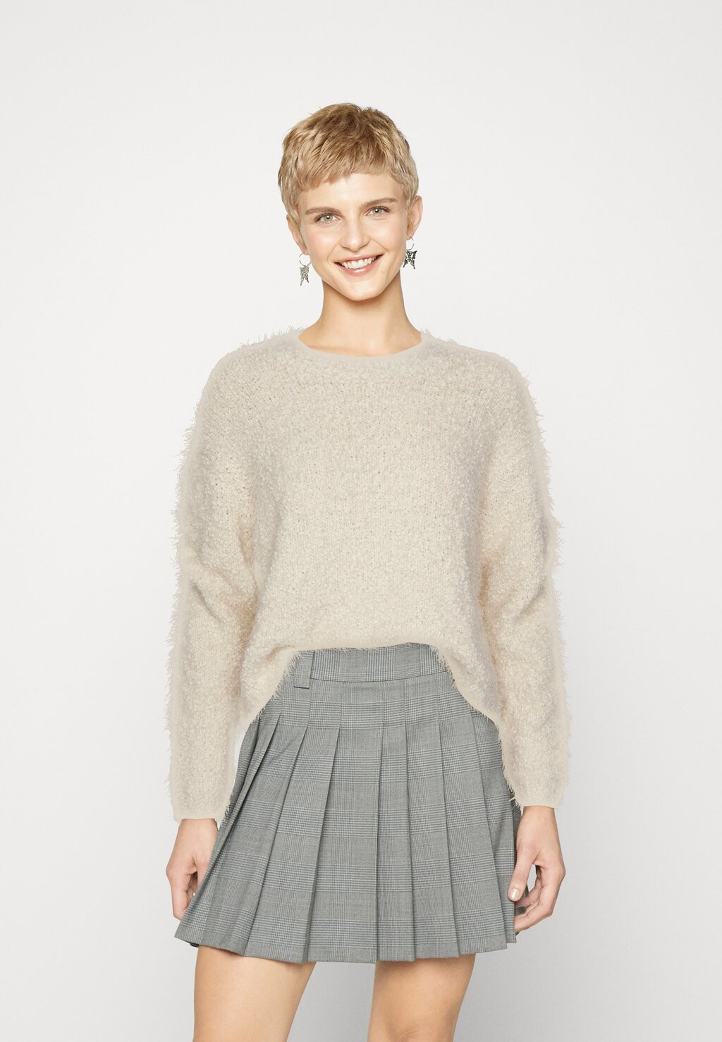 Свитер Nmsassy Noisy May, цвет eggnog
Свитер Nmsassy Noisy May, цвет eggnog