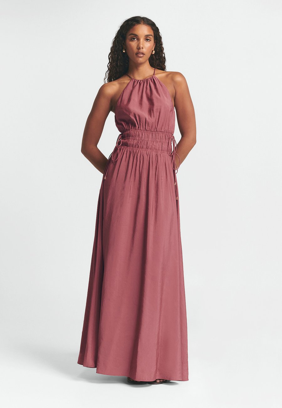 Платье ST MRLO ELIAS, China Rose/Light Pink
Платье ST MRLO ELIAS, China Rose/Light Pink