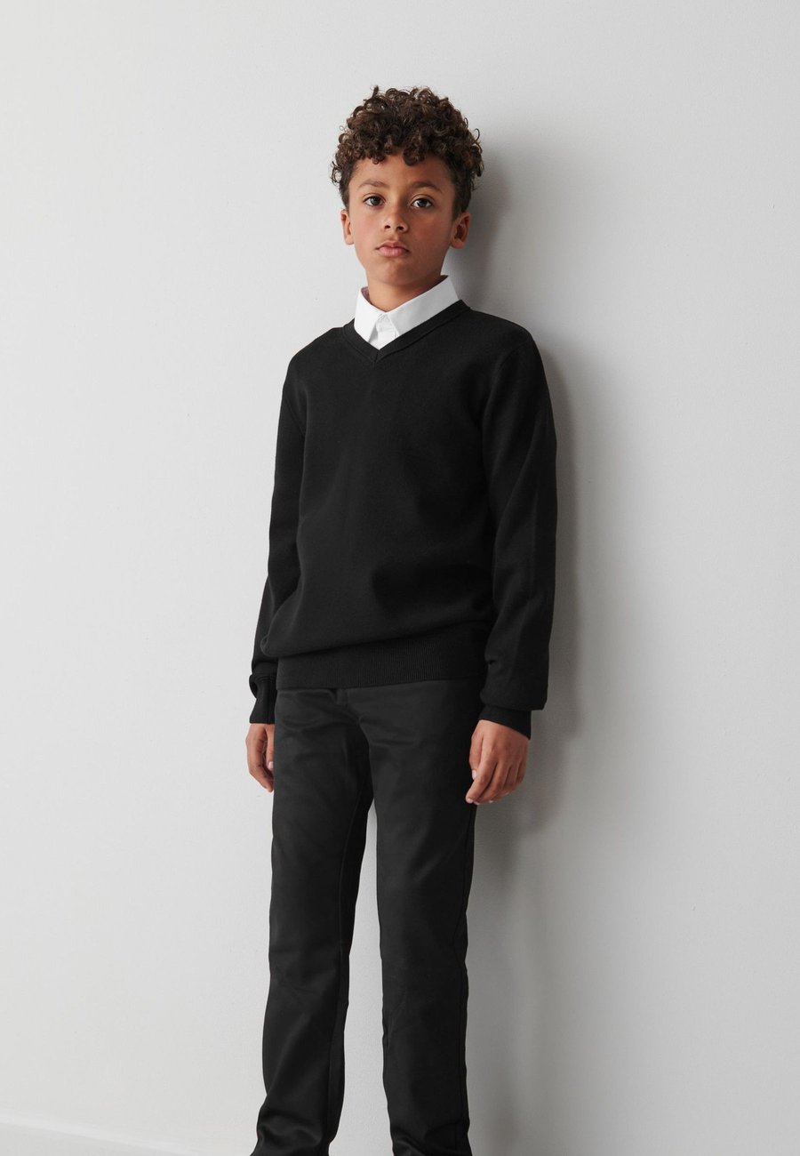 Джемпер Clarks REGULAR FIT UNISEX SCHOOL, Black
Джемпер Clarks REGULAR FIT UNISEX SCHOOL, Black