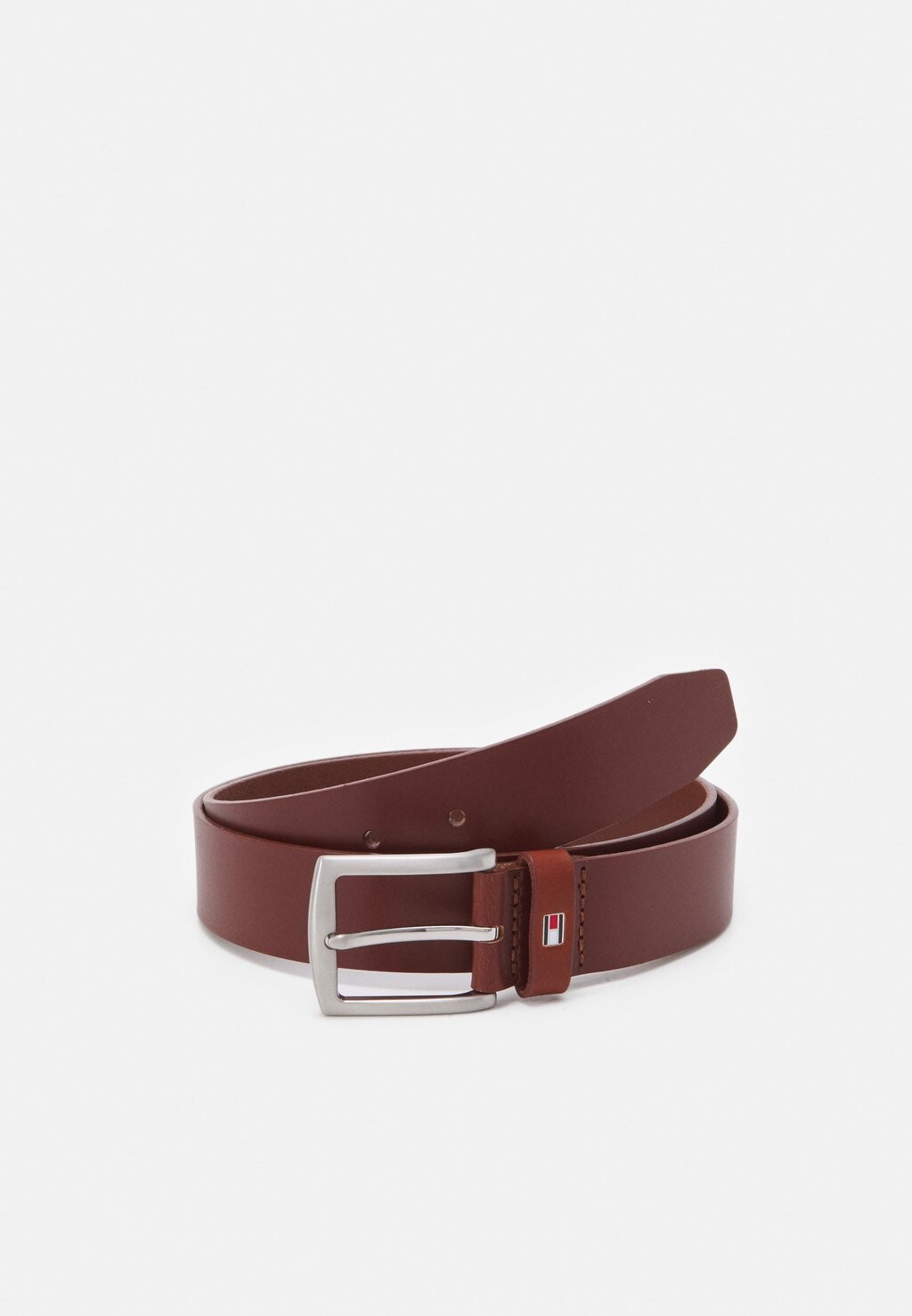 Ремень NEW DENTON BELT Tommy Hilfiger, темно-коричневый
Ремень NEW DENTON BELT Tommy Hilfiger, темно-коричневый