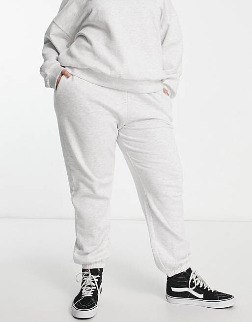 Ярко-желтые джоггеры ASOS DESIGN Curve Ultimate
Ярко-желтые джоггеры ASOS DESIGN Curve Ultimate