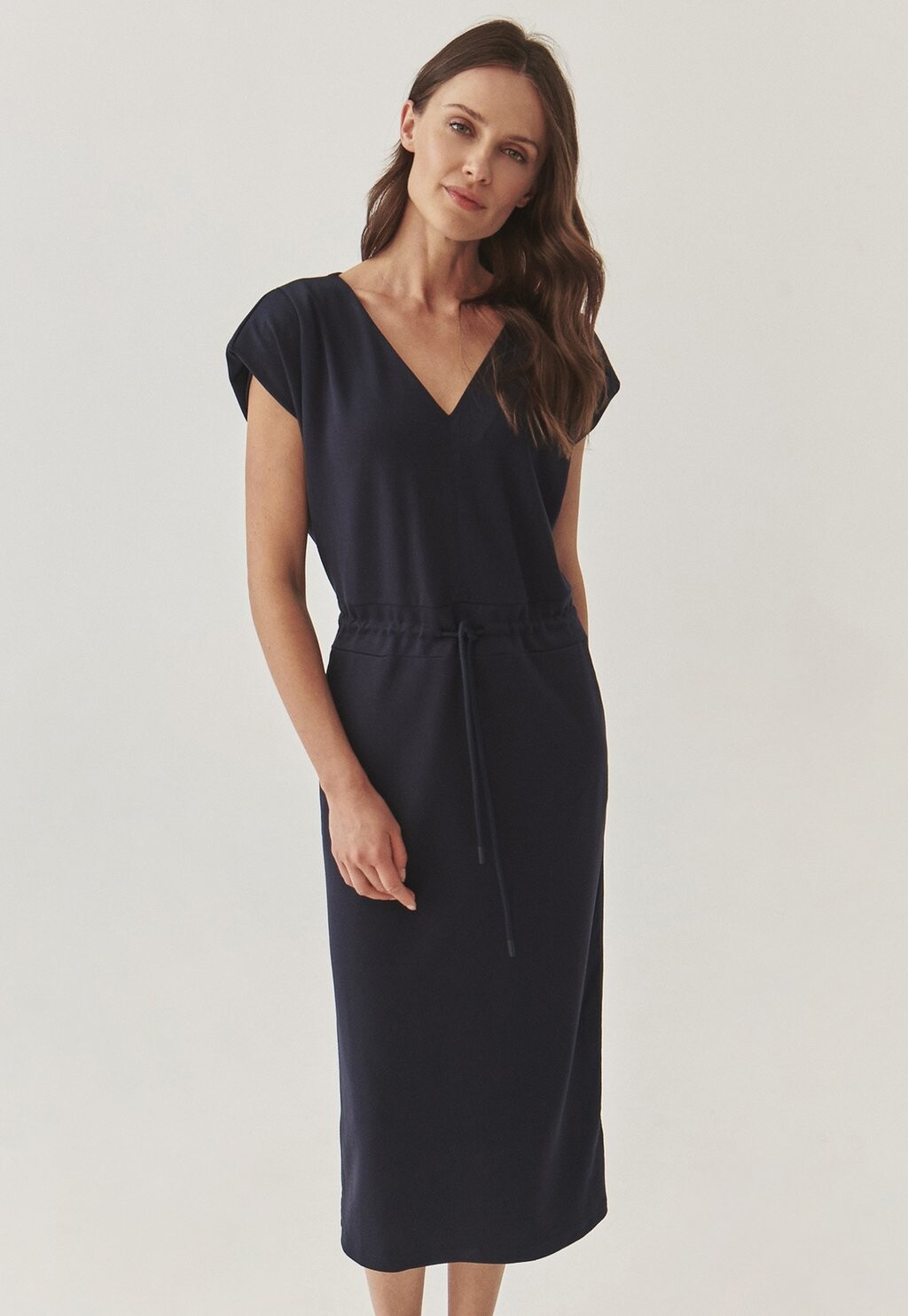 Дневное платье TATUUM, темно-синий
Дневное платье TATUUM, темно-синий