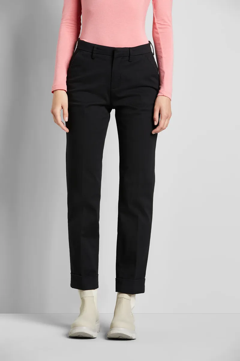 Брюки-чиносы bugatti с эластичной вставкой, черный
Брюки-чиносы bugatti с эластичной вставкой, черный