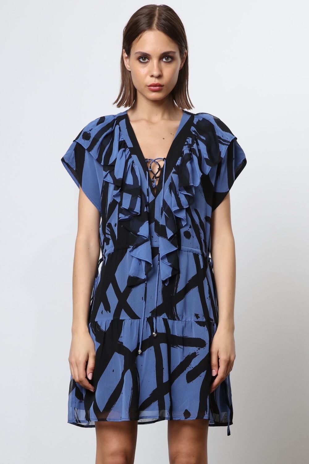 Мини-Платье Spark с многослойной юбкой и абстрактным принтом Religion, синий
Мини-Платье Spark с многослойной юбкой и абстрактным принтом Religion, синий