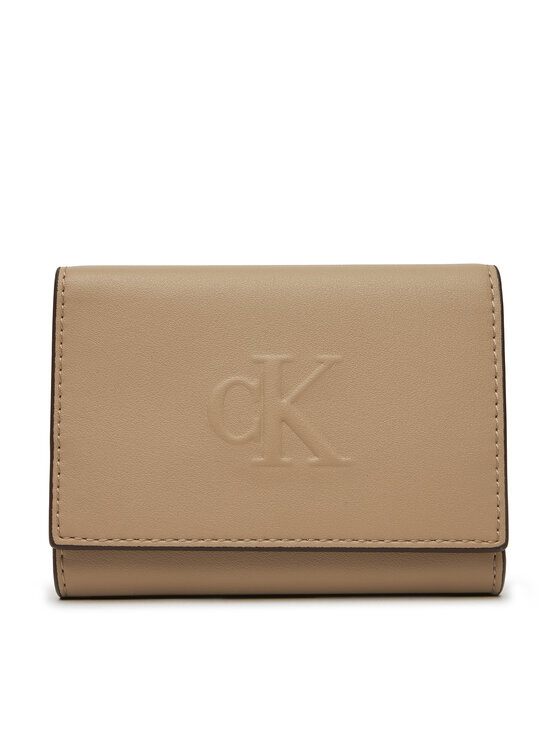 Маленький женский кошелек Sculpted Medium Trifold LV04K1078G Calvin Klein Jeans, бежевый
Маленький женский кошелек Sculpted Medium Trifold LV04K1078G Calvin Klein Jeans, бежевый