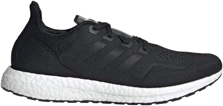 Мужские беговые кроссовки adidas Ultraboost Made to Be Remade, черный
Мужские беговые кроссовки adidas Ultraboost Made to Be Remade, черный