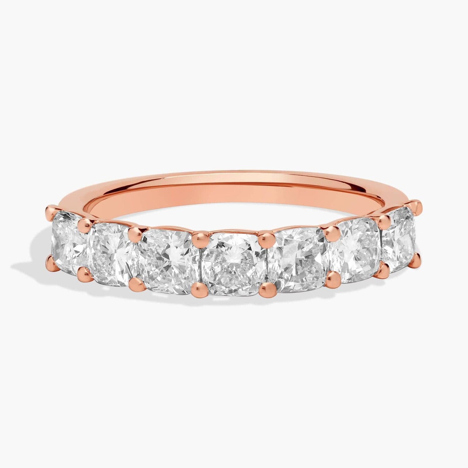 Кольцо с семью бриллиантами огранки «кушон» из розового золота 14 карат (1 1/2 карата, чистота — HI / SI1-SI2) Blue Nile
Кольцо с семью бриллиантами огранки «кушон» из розового золота 14 карат (1 1/2 карата, чистота — HI / SI1-SI2) Blue Nile