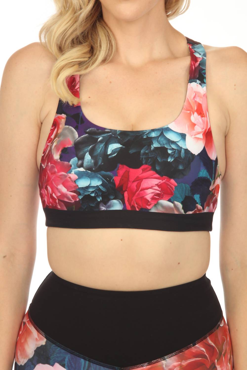 Bee Active Studio Спортивный бюстгальтер реверсивный в мультиколоре Johnny Was
Bee Active Studio Спортивный бюстгальтер реверсивный в мультиколоре Johnny Was