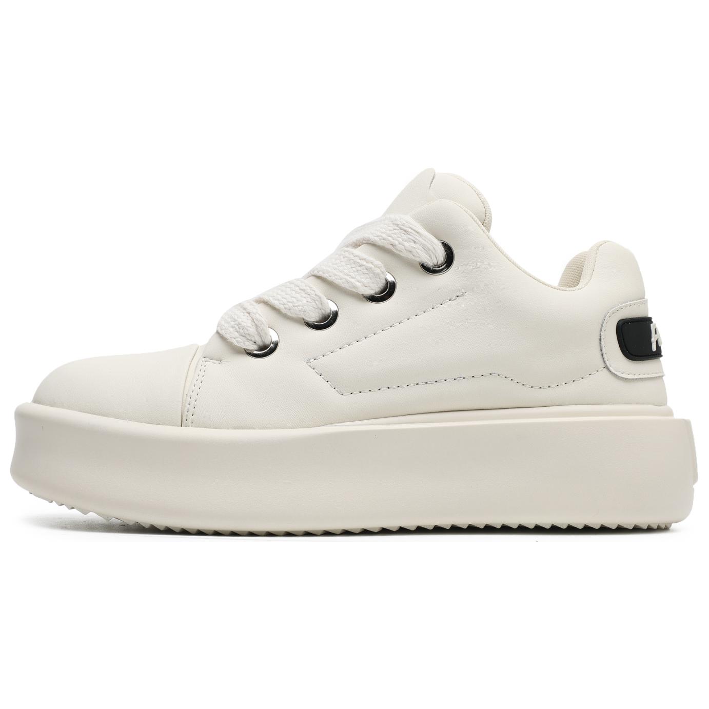 Mo Xu Низкие скейтерские кроссовки унисекс белые, цвет White
Mo Xu Низкие скейтерские кроссовки унисекс белые, цвет White