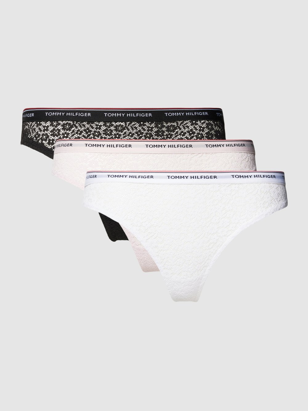 Упаковка из 3 трусиков-стрингов с кружевной отделкой, модель «PREMIUM ESSENTIALS» TOMMY HILFIGER, розовый
Упаковка из 3 трусиков-стрингов с кружевной отделкой, модель «PREMIUM ESSENTIALS» TOMMY HILFIGER, розовый