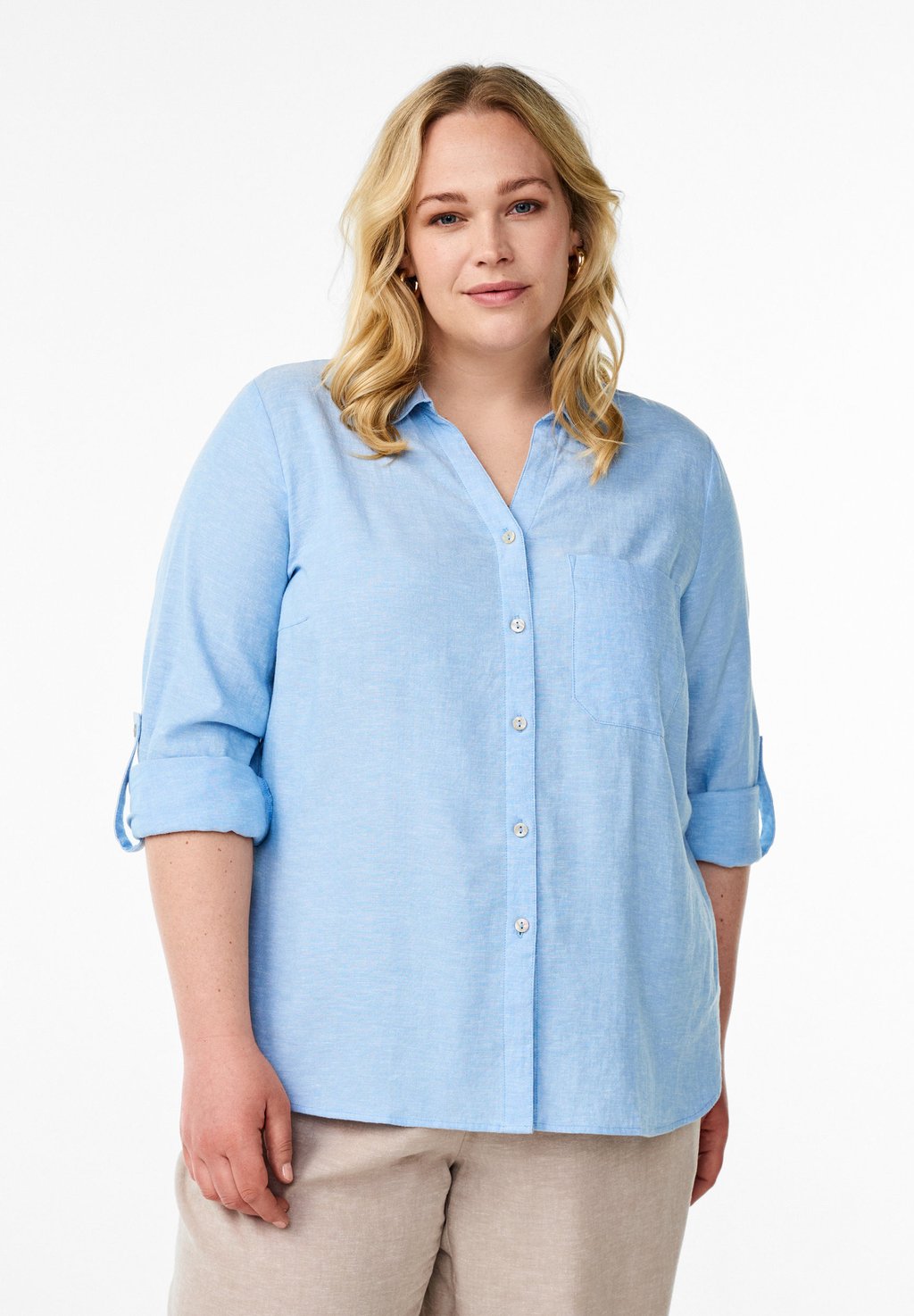 Блузка на пуговицах Zizzi, светло-голубой
Блузка на пуговицах Zizzi, светло-голубой