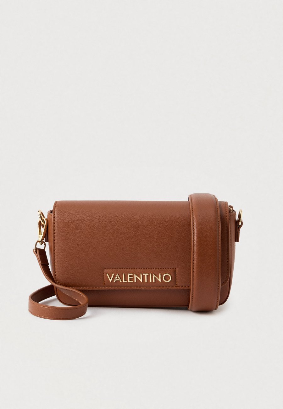 Сумка Valentino Bags AURY, Brown
Сумка Valentino Bags AURY, Brown