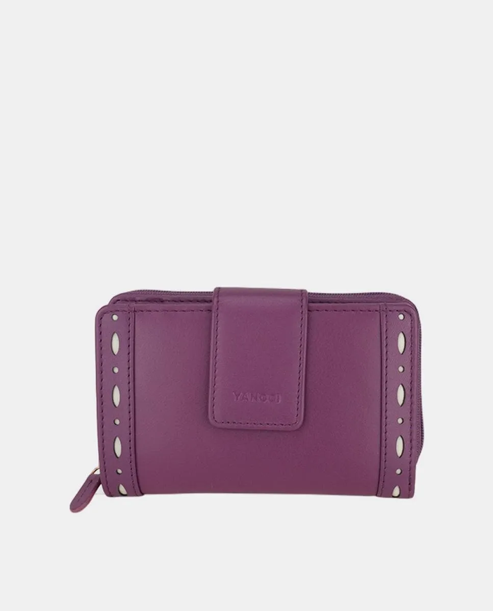 Средний женский кошелек YANCCI из зеленой кожи с украшением по бокам Yancci
Средний женский кошелек YANCCI из зеленой кожи с украшением по бокам Yancci