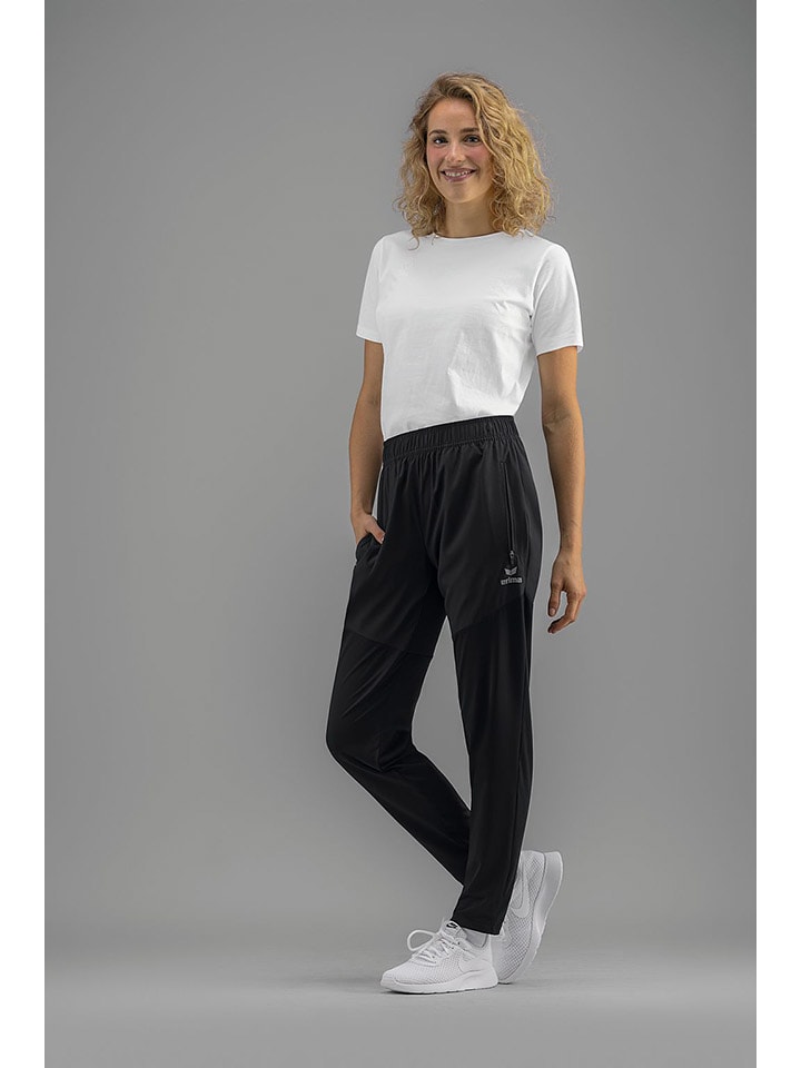 Erima Беговые штаны "Performance" черного цвета
Erima Беговые штаны "Performance" черного цвета