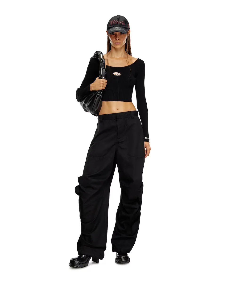 Короткая женская футболка Diesel, черный
Короткая женская футболка Diesel, черный