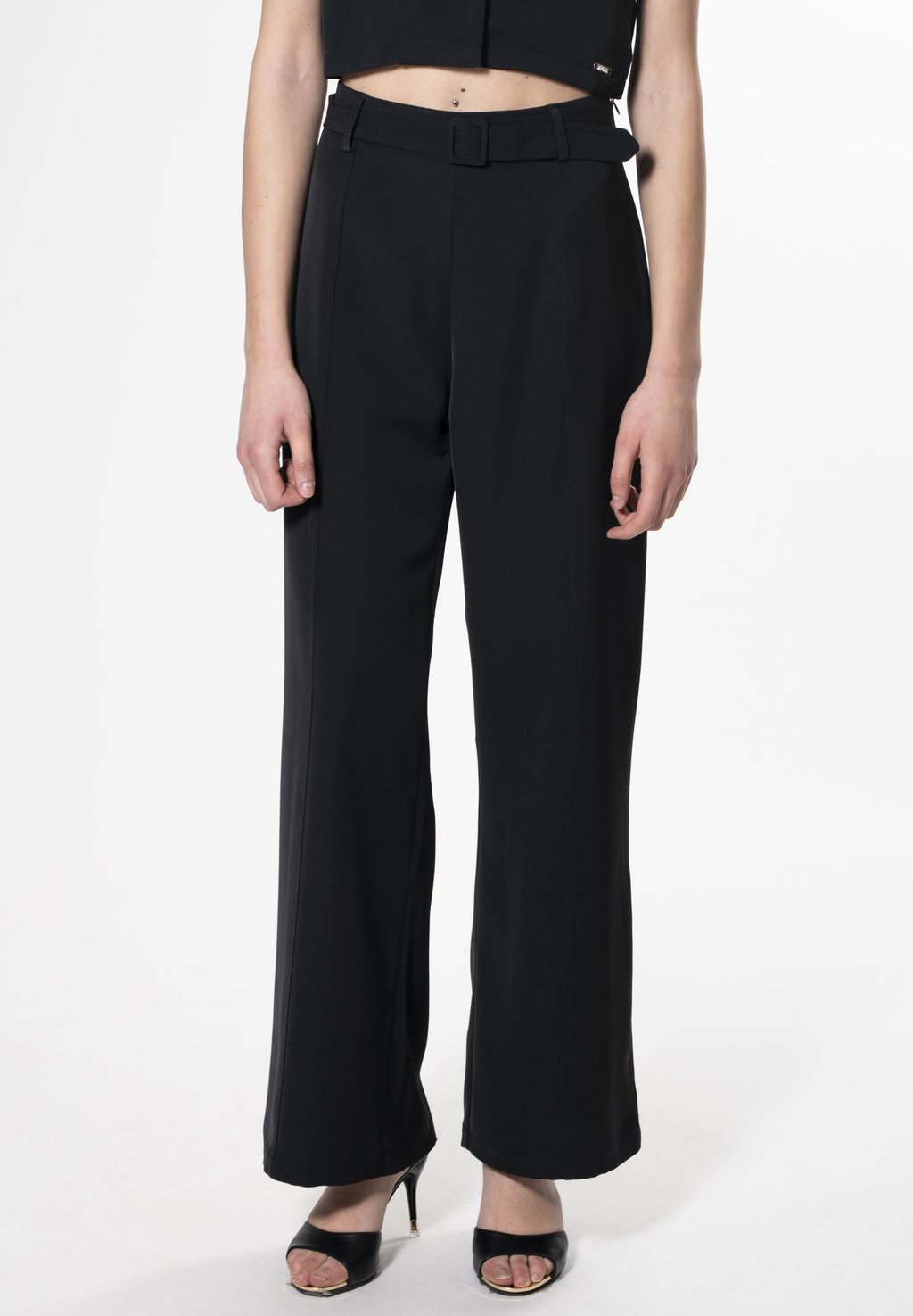 Брюки INFLUENCER, черный
Брюки INFLUENCER, черный