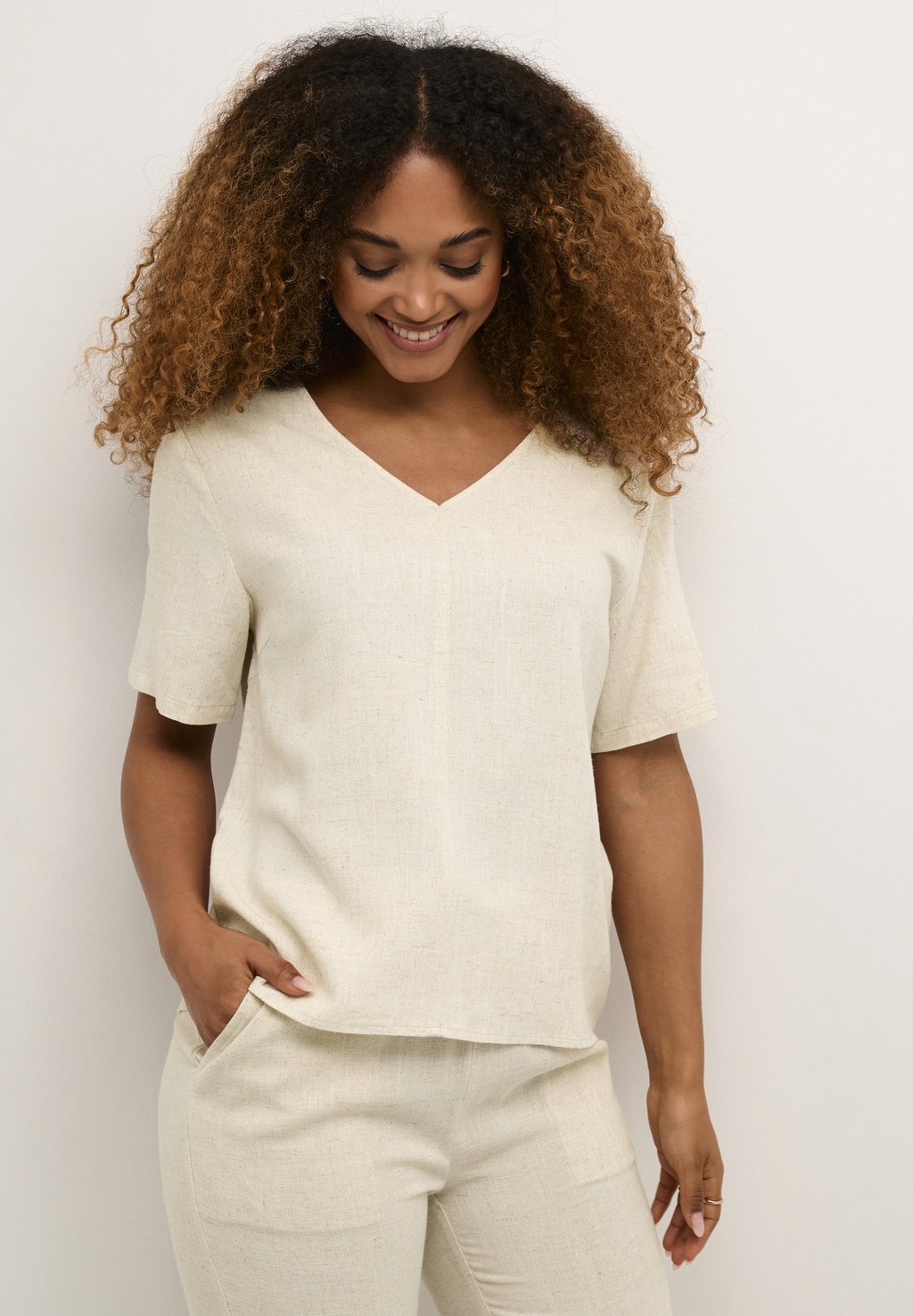 Блуза Love Copenhagen, бежевый
Блуза Love Copenhagen, бежевый