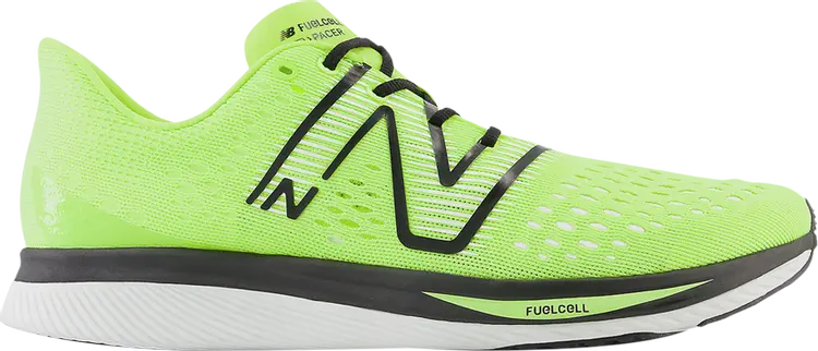 Кроссовки FuelCell SuperComp Pacer 'Thirty Watt Black', зеленый
Кроссовки FuelCell SuperComp Pacer 'Thirty Watt Black', зеленый