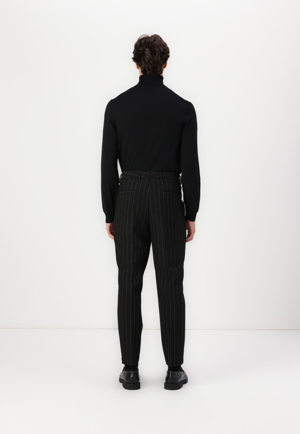 Брюки PERIN BOSS, черный
Брюки PERIN BOSS, черный