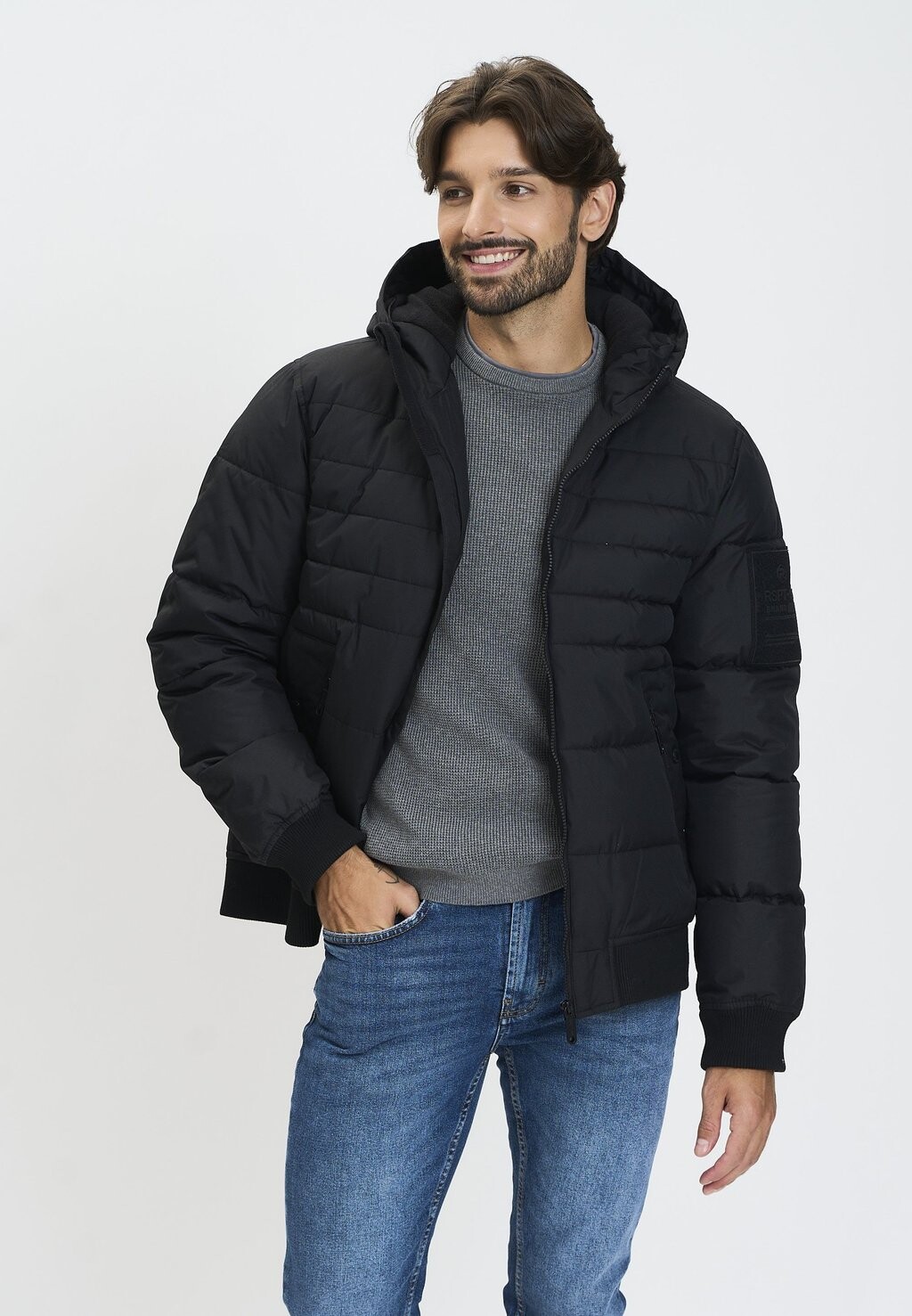 Зимняя куртка PADDED RESPECT, черный
Зимняя куртка PADDED RESPECT, черный