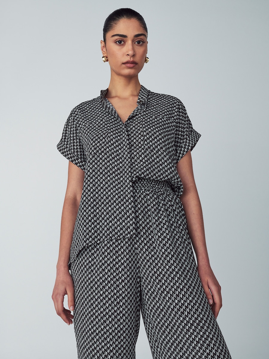 Блуза Willa Taurus, черный
Блуза Willa Taurus, черный