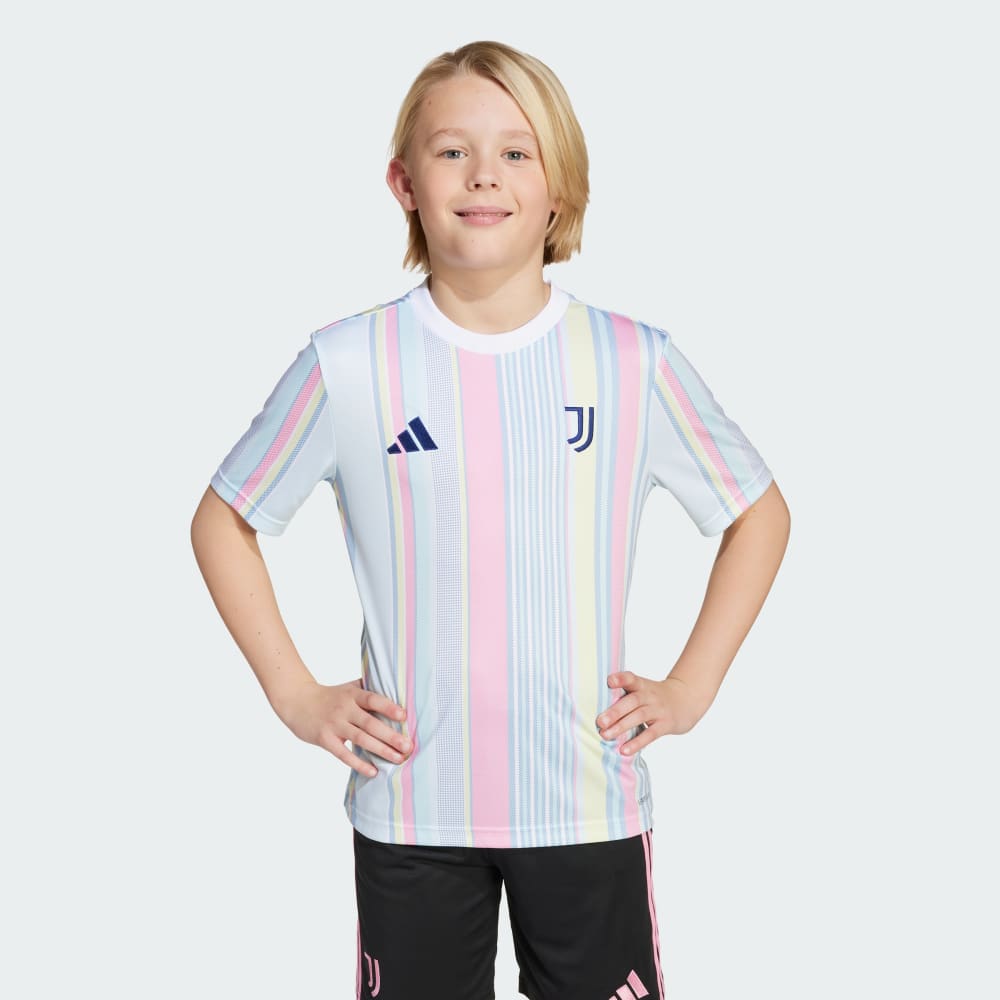Джерси Adidas Juventus 25/26 Pre-Match Jersey Kids, белый
Джерси Adidas Juventus 25/26 Pre-Match Jersey Kids, белый