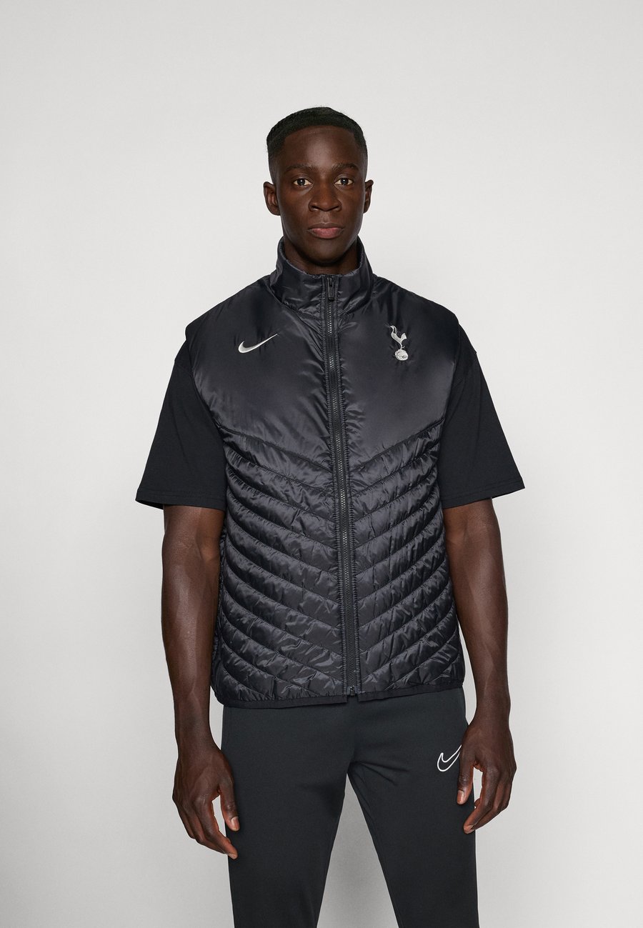 Куртка Nike Performance TOTTENHAM HOTSPUR WINDRUNNER, Black/Iron Ore/Black
Куртка Nike Performance TOTTENHAM HOTSPUR WINDRUNNER, Black/Iron Ore/Black