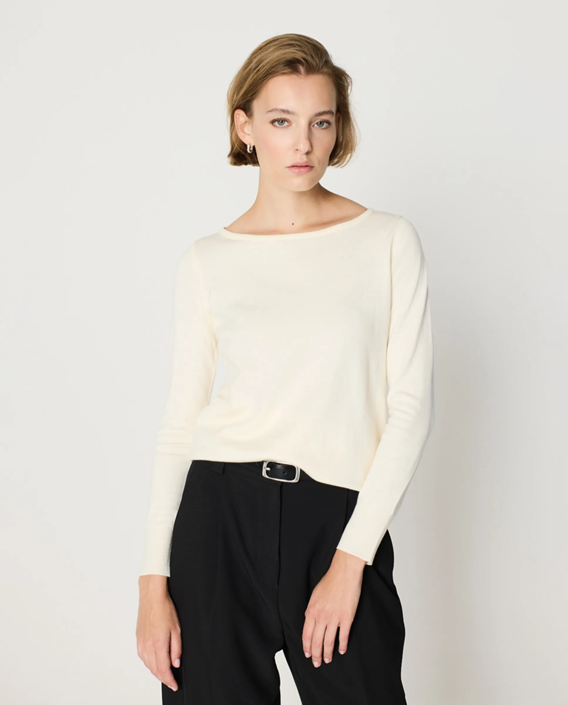 Женский джемпер с рубчиком на манжетах и подоле, длинный рукав Escorpion, пастельно-розовый
Женский джемпер с рубчиком на манжетах и подоле, длинный рукав Escorpion, пастельно-розовый