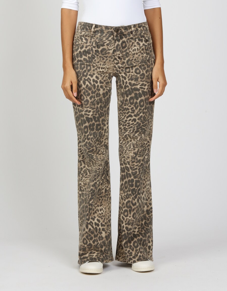 Расклешенные джинсы Gang, цвет Cappuccino
Расклешенные джинсы Gang, цвет Cappuccino