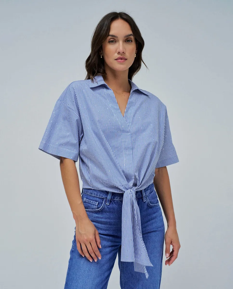 Женская рубашка из светлого денима с бантом на подоле Salsa Jeans, синий/белый
Женская рубашка из светлого денима с бантом на подоле Salsa Jeans, синий/белый