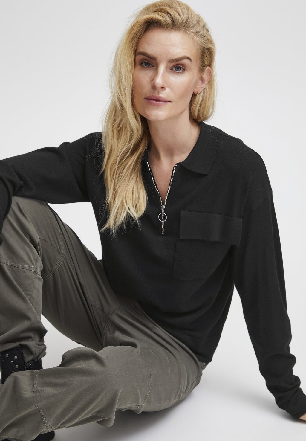 Джемпер PZSARA PULZ, черный
Джемпер PZSARA PULZ, черный