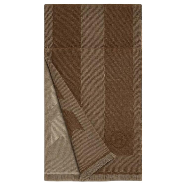 Кашемировый вязаный шарф унисекс коричневый HERMES
Кашемировый вязаный шарф унисекс коричневый HERMES