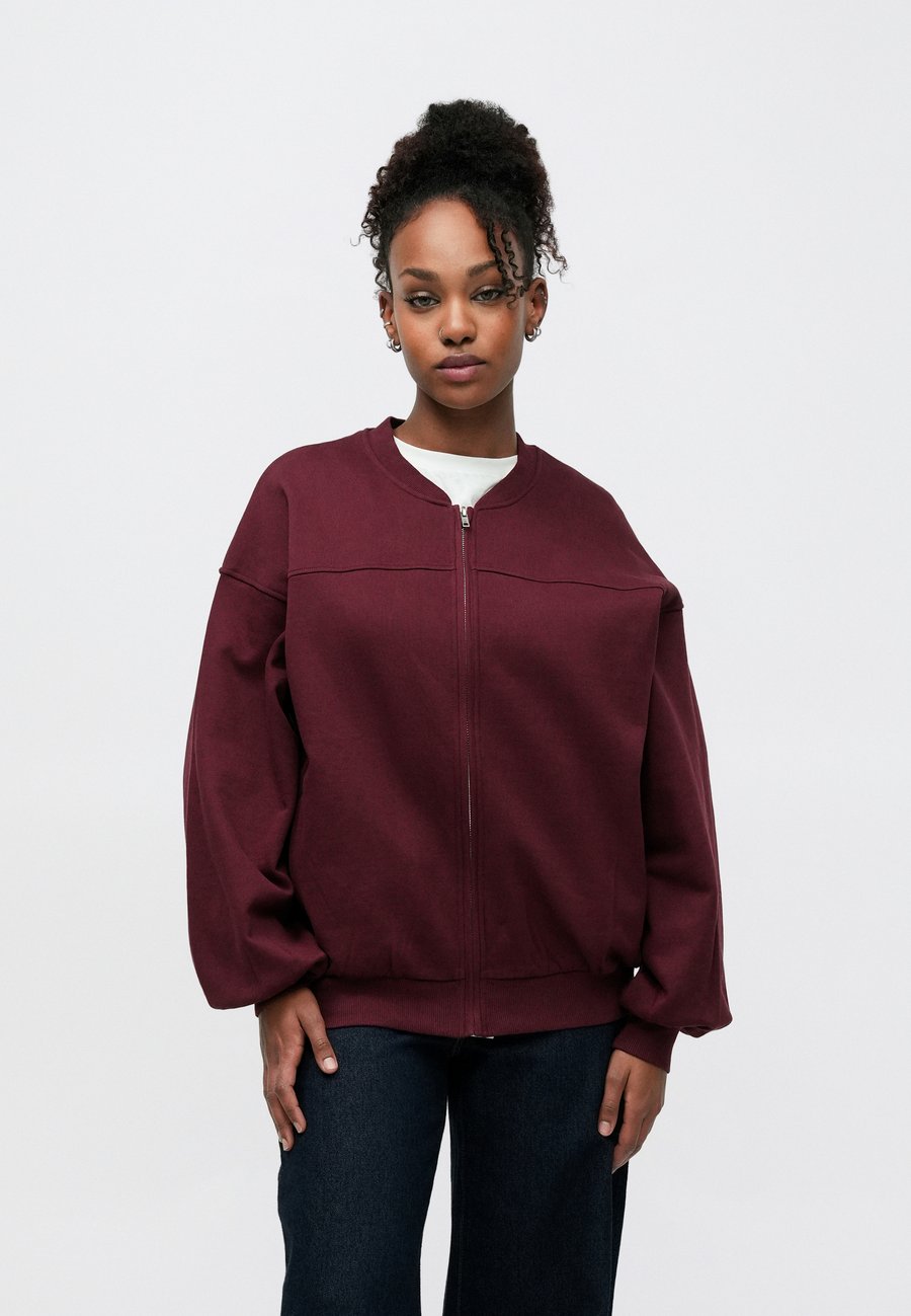 Толстовка Even&Odd Zip-up sweatshirt, Bordeaux
Толстовка Even&Odd Zip-up sweatshirt, Bordeaux