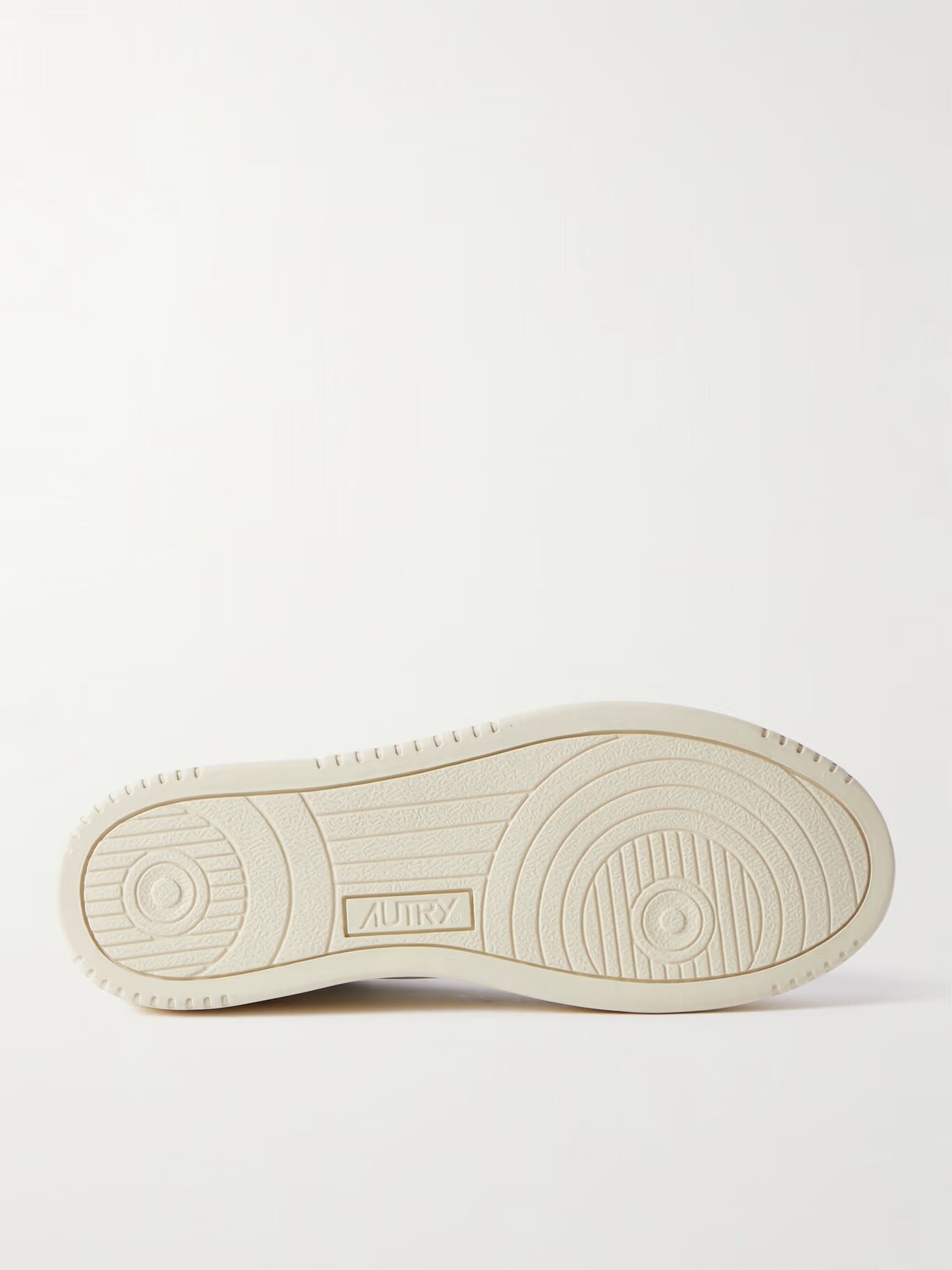 Двухцветные кожаные кроссовки Medalist с замшевой отделкой AUTRY, белый
Двухцветные кожаные кроссовки Medalist с замшевой отделкой AUTRY, белый