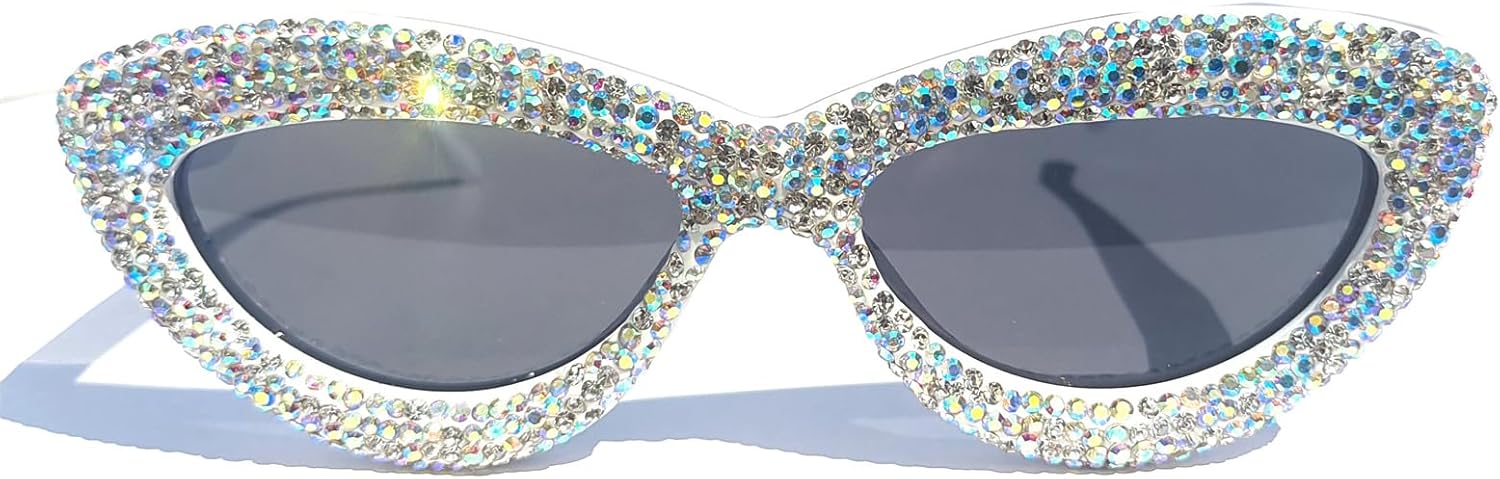 Солнцезащитные очки Willochra «Кошачий глаз» с блестящими кристаллами для женщин, солнцезащитные очки со стразами, сексуальные очки для вечеринки с бриллиантами и украшениями в виде губ, White
Солнцезащитные очки Willochra «Кошачий глаз» с блестящими кристаллами для женщин, солнцезащитные очки со стразами, сексуальные очки для вечеринки с бриллиантами и украшениями в виде губ, White