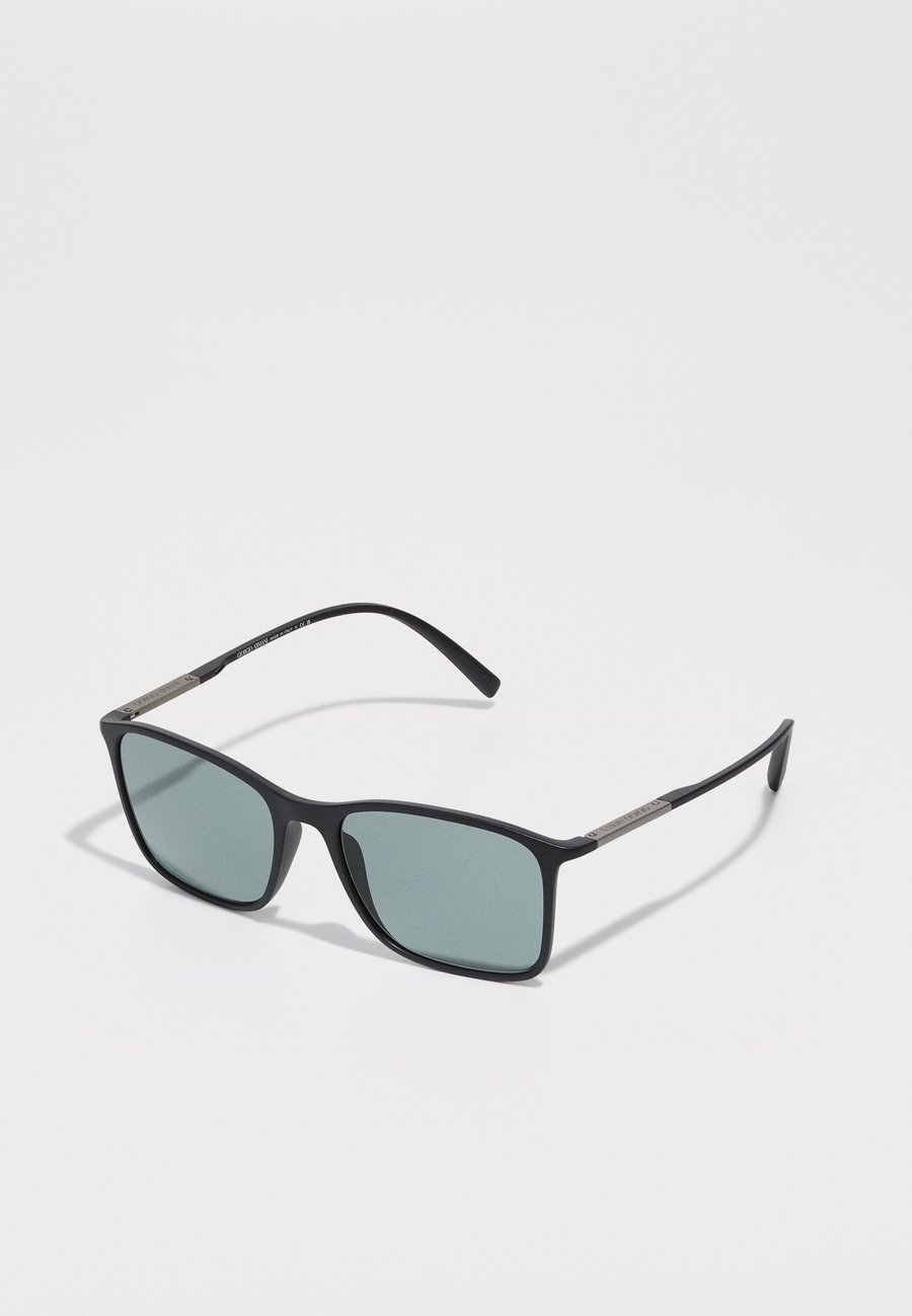 Солнцезащитные очки Giorgio Armani Sunglasses, Matte Black/Black
Солнцезащитные очки Giorgio Armani Sunglasses, Matte Black/Black