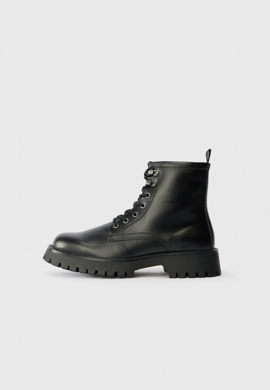 Ботинки Pier One Lace-up ankle boots, Black
Ботинки Pier One Lace-up ankle boots, Black