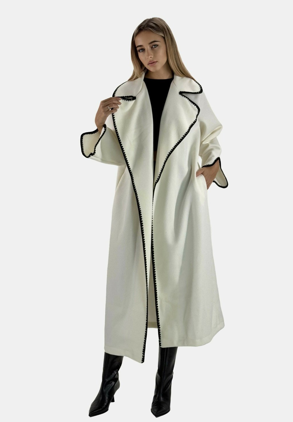 Классическое пальто Elara, белый
Классическое пальто Elara, белый