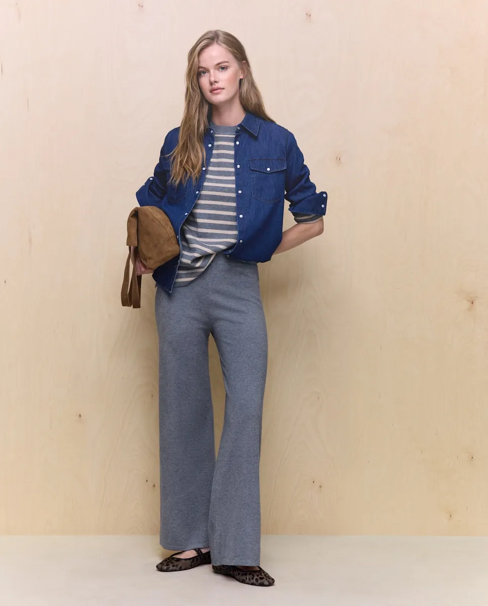 Женские трикотажные брюки с широкими штанинами Easy Wear, светло-серый
Женские трикотажные брюки с широкими штанинами Easy Wear, светло-серый