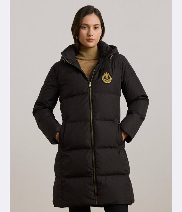 Пуховик женский Lauren Ralph Lauren с нашивкой, черный
Пуховик женский Lauren Ralph Lauren с нашивкой, черный