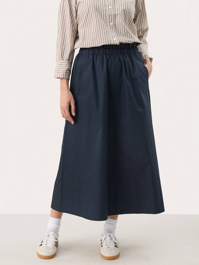 Юбка-трапеция Nanasofie Part Two, After Midnight
Юбка-трапеция Nanasofie Part Two, After Midnight