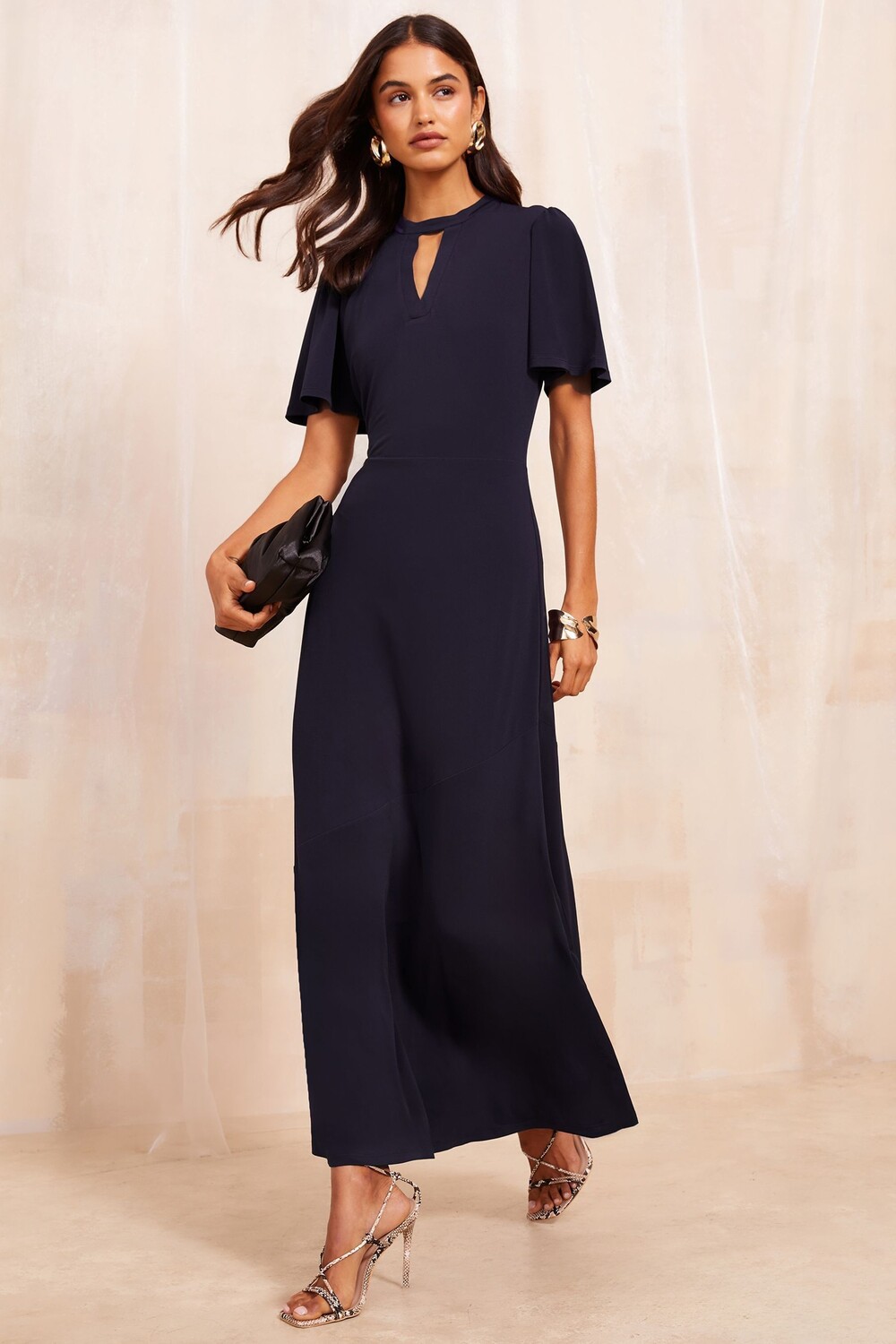 Платье миди Ity с короткими рукавами и принтом в виде замочной скважины Friends Like These, синий
Платье миди Ity с короткими рукавами и принтом в виде замочной скважины Friends Like These, синий