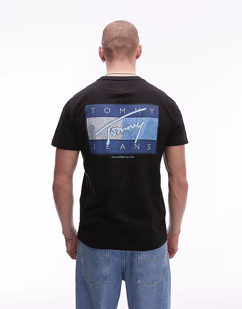 Футболка Tommy Jeans с графическим принтом на спине и флагом, черная
Футболка Tommy Jeans с графическим принтом на спине и флагом, черная