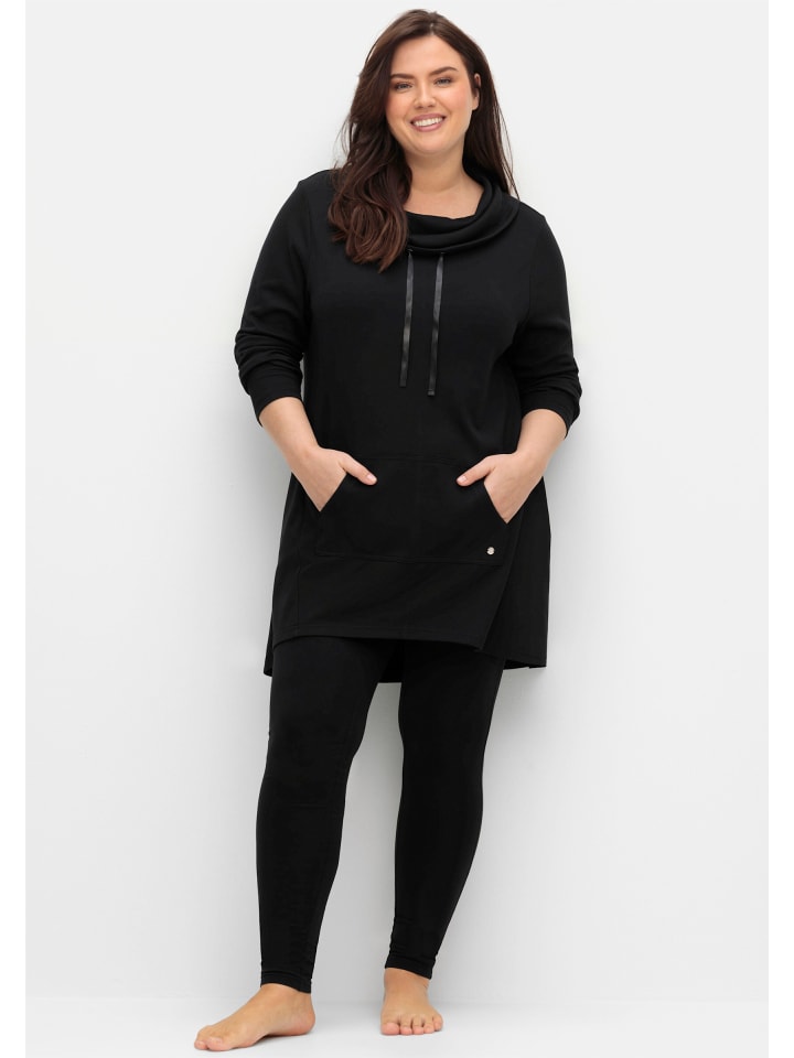 Черная рубашка оверсайз sheego
Черная рубашка оверсайз sheego