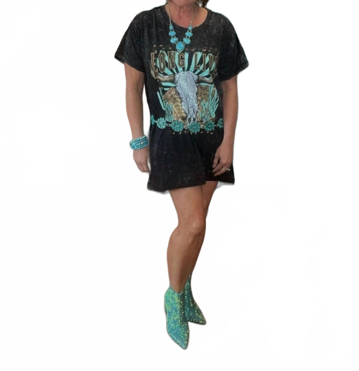 Футболка-туника Long Live в черном цвете Zutter
Футболка-туника Long Live в черном цвете Zutter