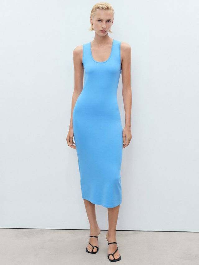 Платье-миди Bodycon от Bowser Mango, Medium Blue
Платье-миди Bodycon от Bowser Mango, Medium Blue