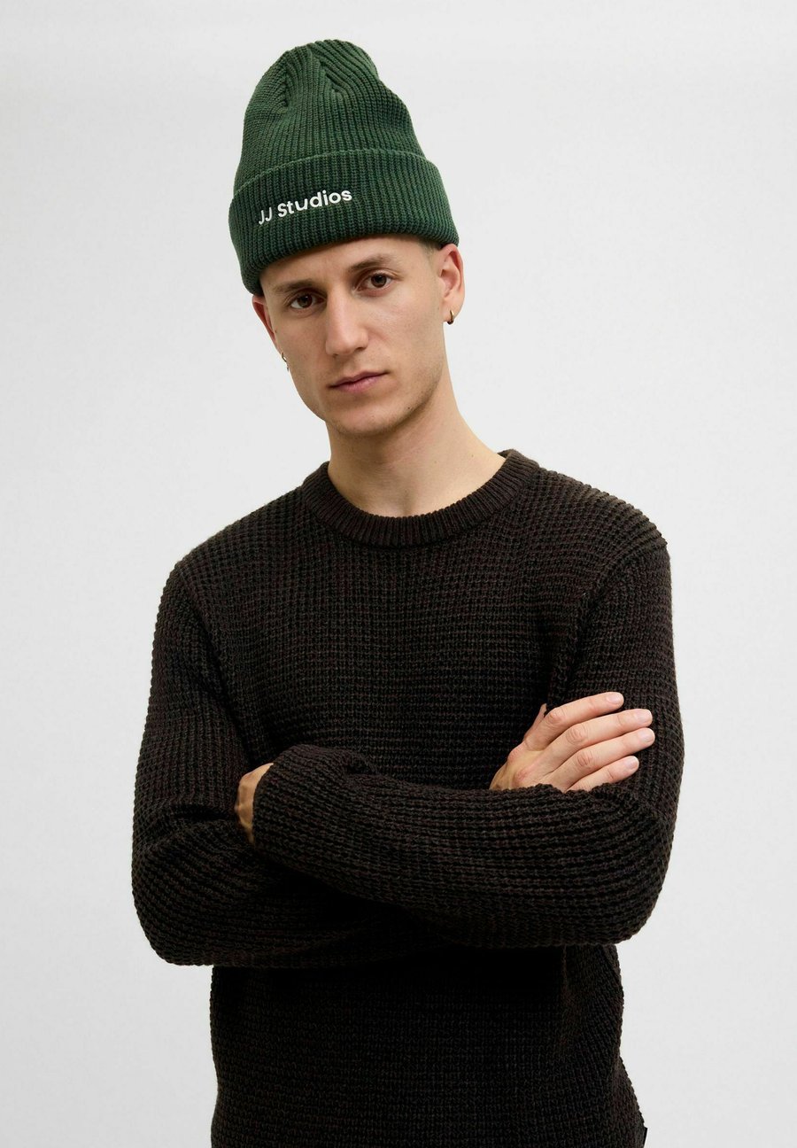 Шапка Jack & Jones Beanie, Duffel Bag/Mottled Green
Шапка Jack & Jones Beanie, Duffel Bag/Mottled Green