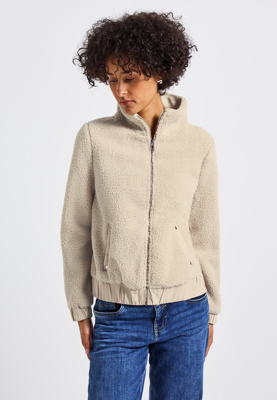 Флисовая куртка Street One Fleece jacket, Beige/Sand
Флисовая куртка Street One Fleece jacket, Beige/Sand