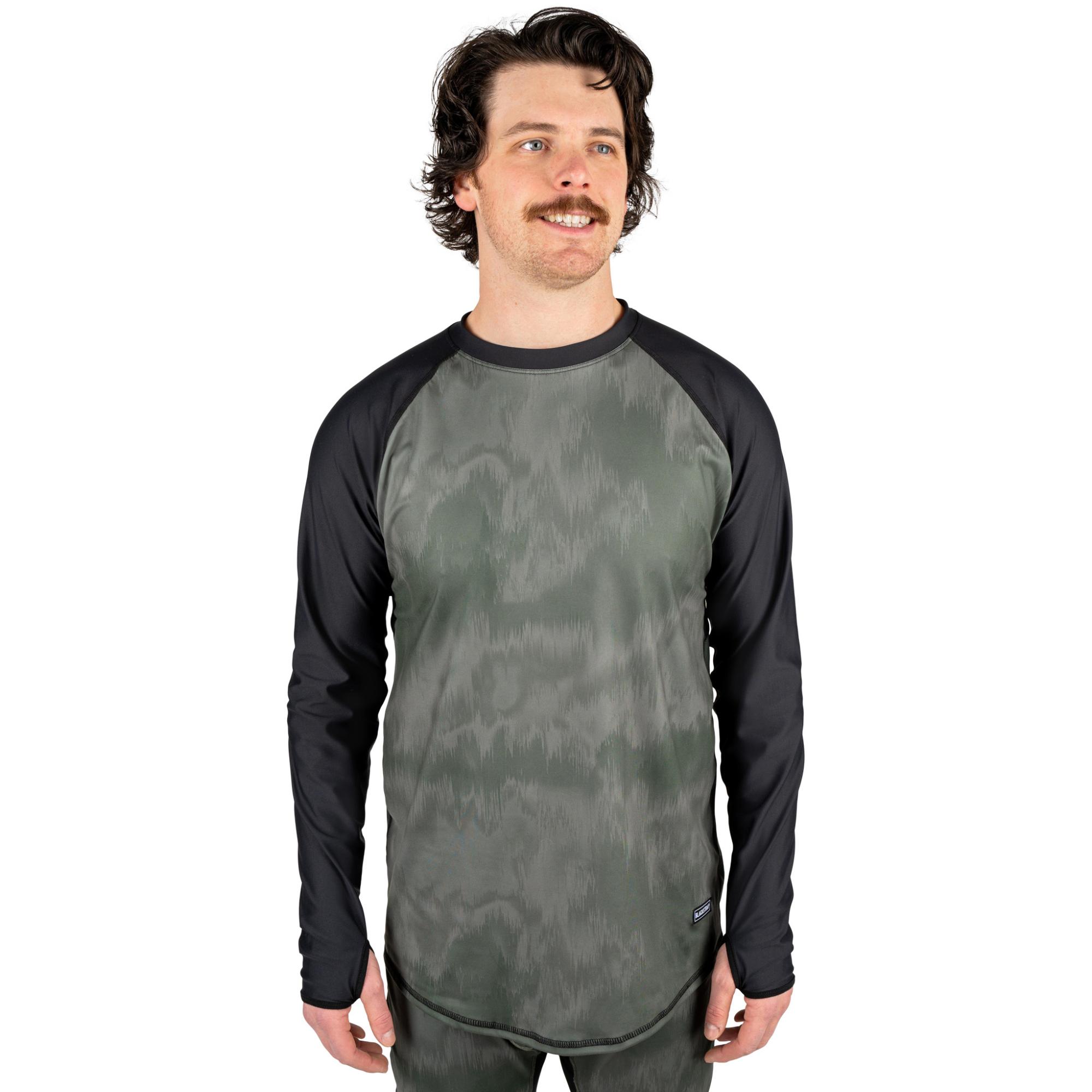 Мужской всесезонный базовый топ с круглым вырезом Skyliner Blackstrap, Glitch Forest
Мужской всесезонный базовый топ с круглым вырезом Skyliner Blackstrap, Glitch Forest